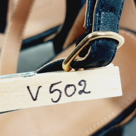 New Nordstrom Rack Kellie Black Faux Leather Ankle Strap Heels V502 - Picture 13 of 13